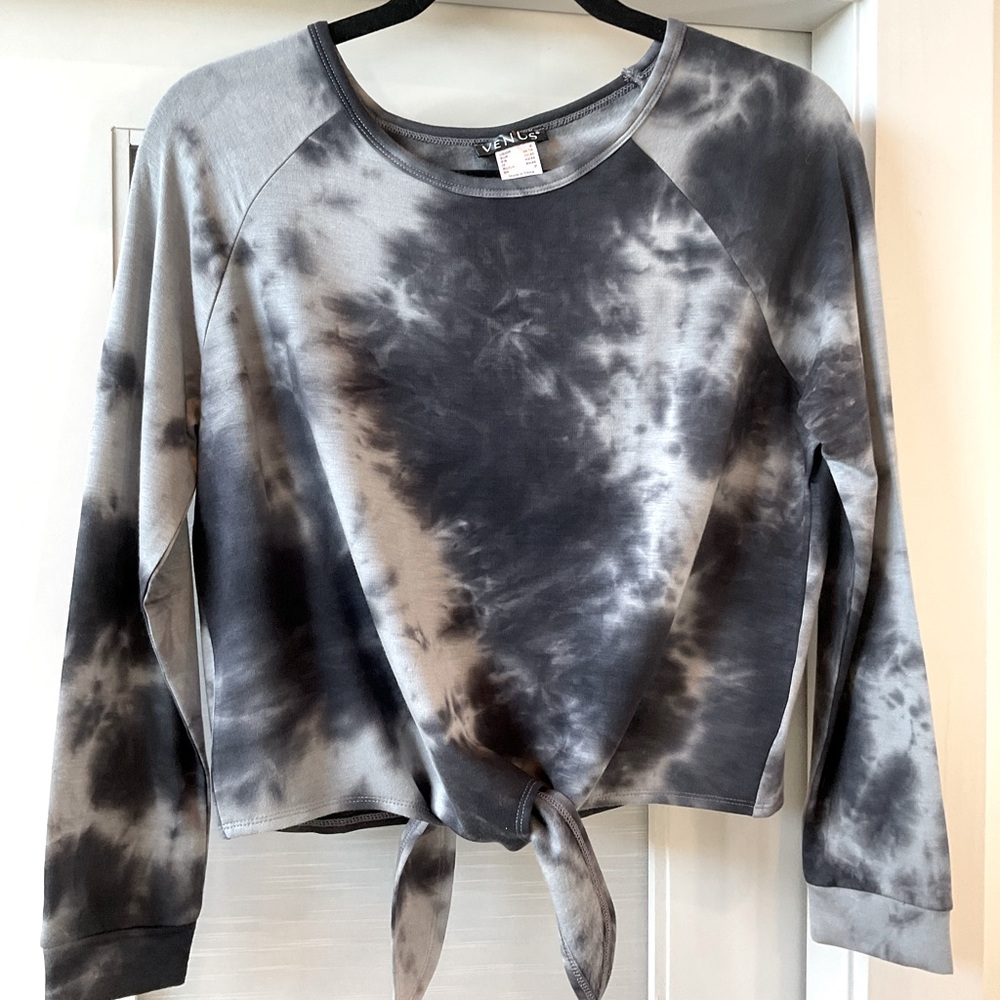 NWOT VENUS Top